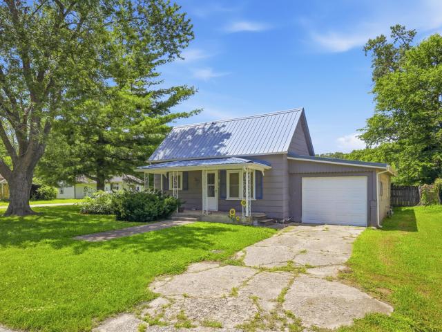 House for sale in Seneca, Missouri
