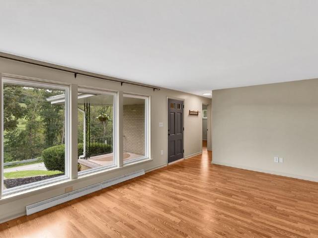 House for sale in Stanton Heights, New Stanton