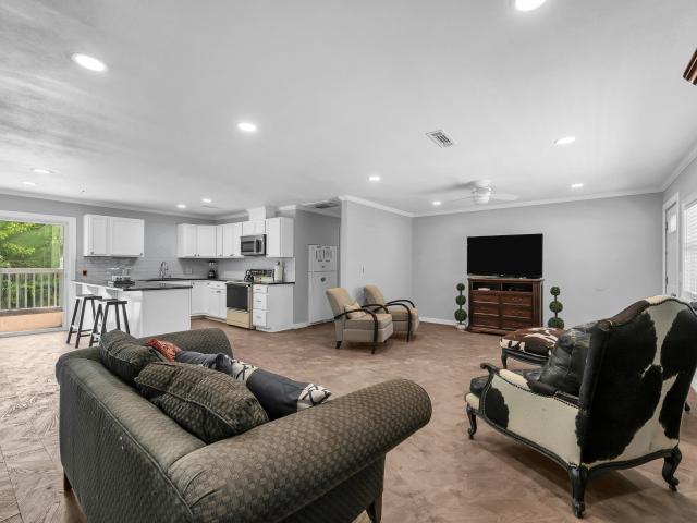 House for sale in Pineville, Missouri