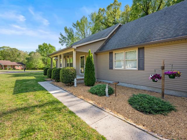 House for sale in Bel-Aire, Tullahoma