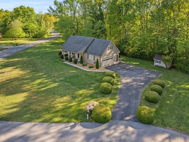 House for sale in Bel-Aire, Tullahoma