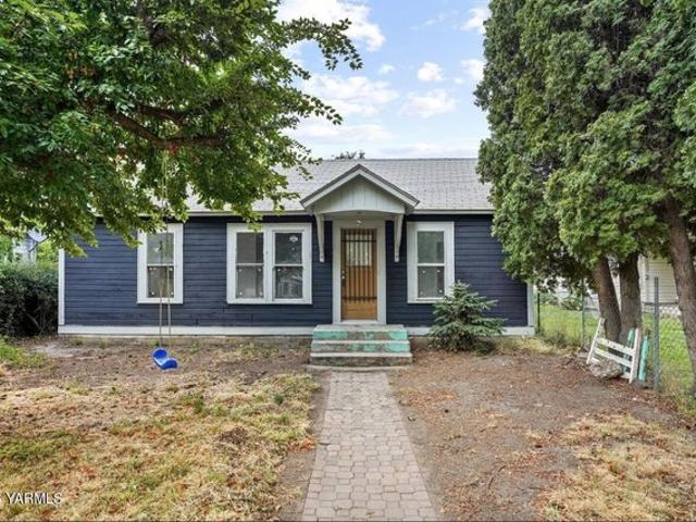 House for sale in Yakima, Washington