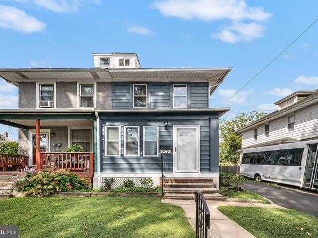Townhouse for sale in Delco, Pennsylvania