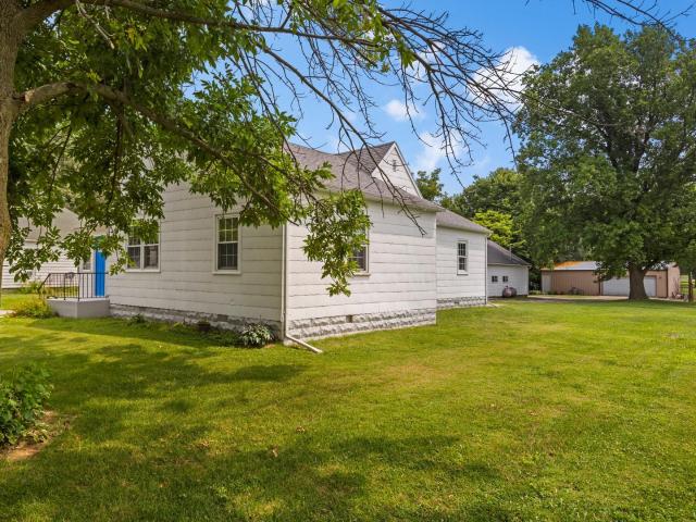 House for sale in Douglas, Illinois