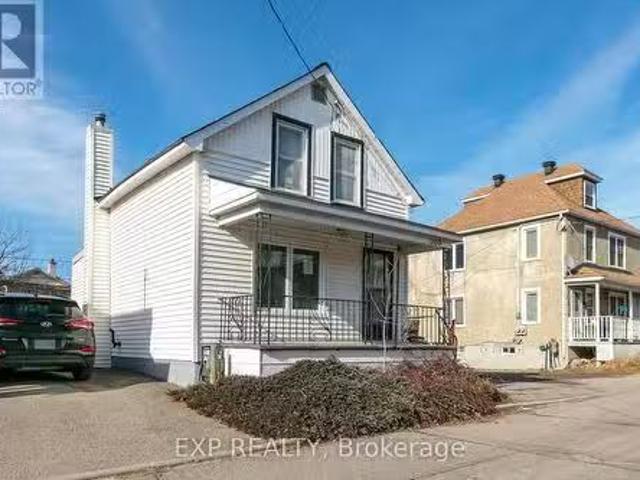 House for rent in Vanier