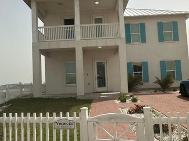 House for sale in Cameron, Texas