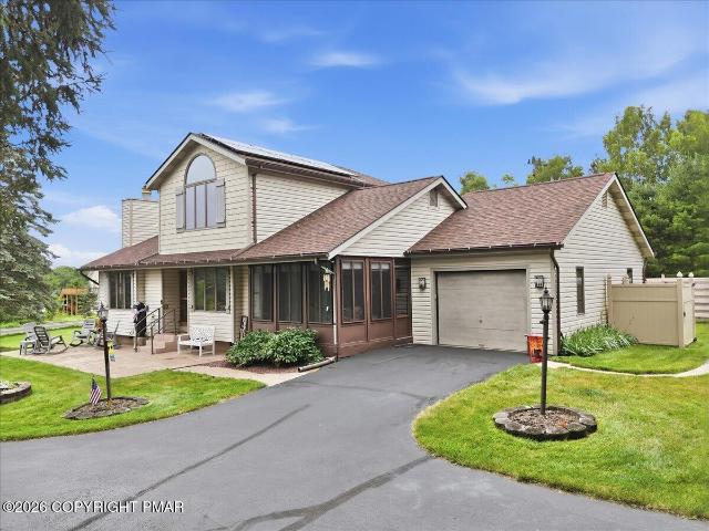 House for sale in Blakeslee, Pennsylvania