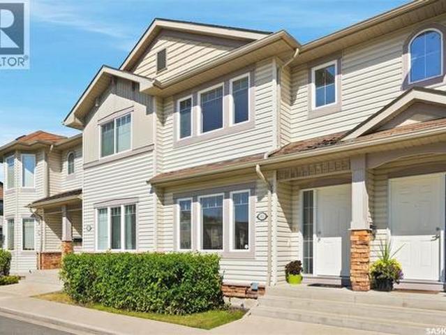 Townhouse for sale in Saskatoon, Saskatchewan