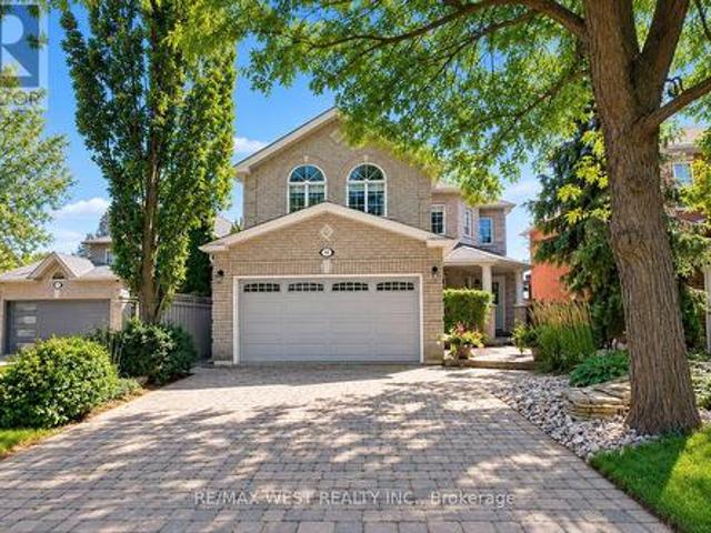 House for sale in New Tecumseth, Ontario