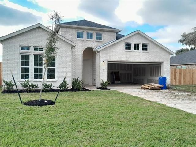 House for sale in West Columbia, Texas