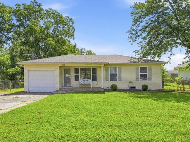 House for sale in Carl Junction, Missouri
