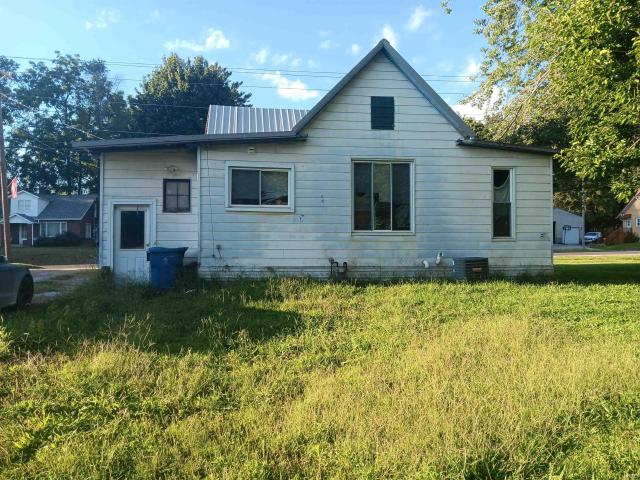 House for sale in Odon, Indiana