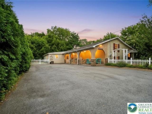 House for sale in South Easton, Easton