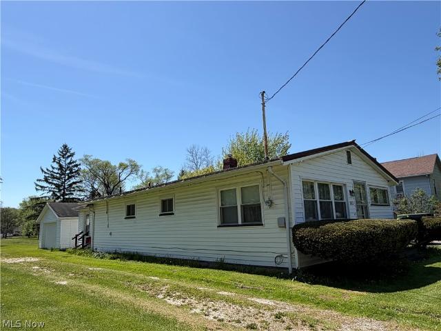 House for sale in Andover, Ohio