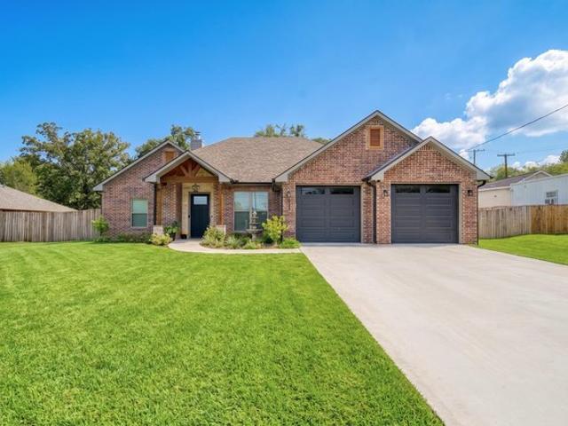 House for sale in White Oak, Gregg County