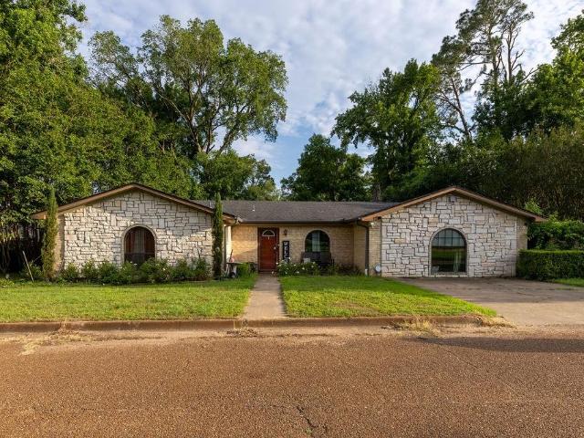 House for sale in Wood, Texas