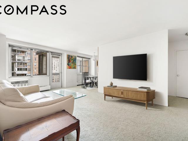 Property for sale in Manhattan Community Board 7, New York