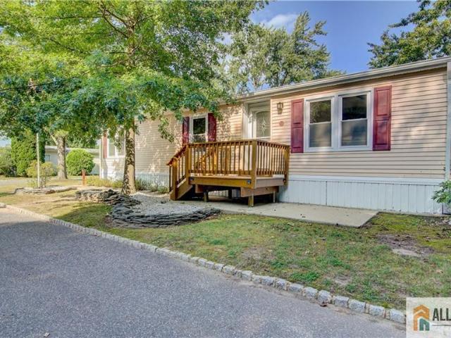 House for sale in Spotswood, Middlesex County
