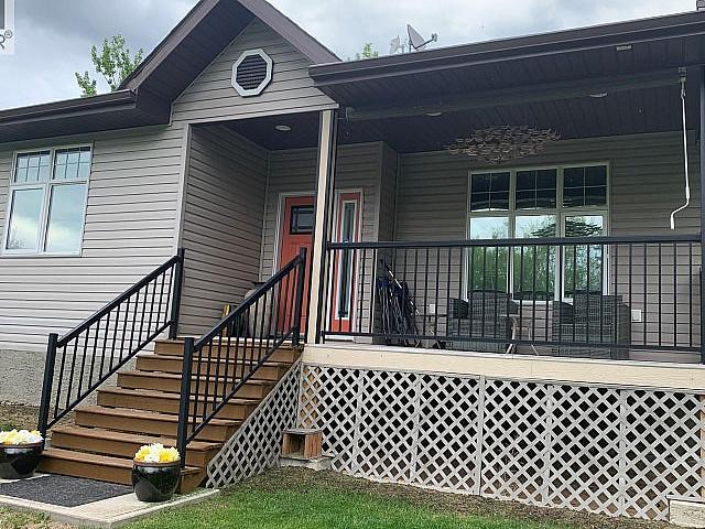 House for sale in Alberta