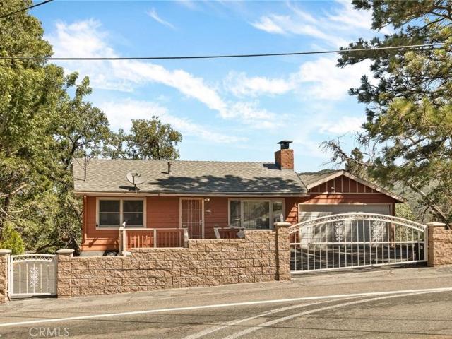 House for sale in Running Springs, California