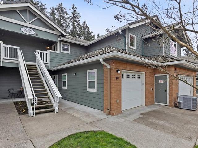 Condo for sale in Oregonia