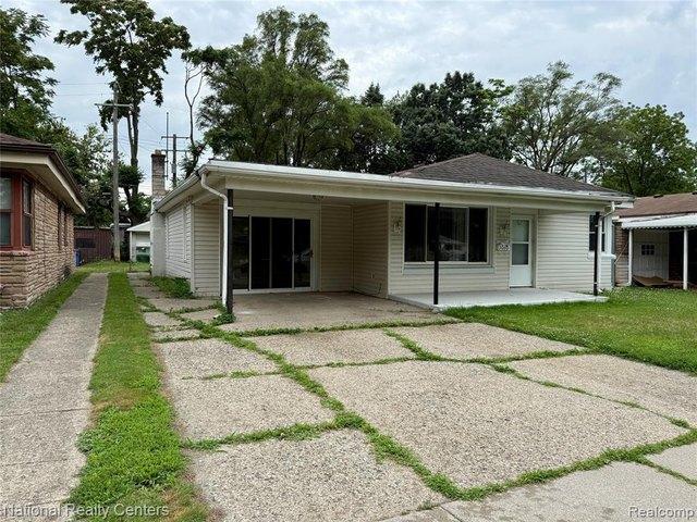 House for sale in Warren, Michigan
