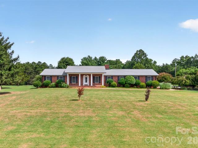 House for sale in Catawba, North Carolina