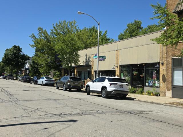 Commercial for sale in Bay View, Milwaukee