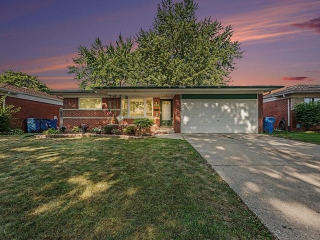 House for sale in Warren, Michigan