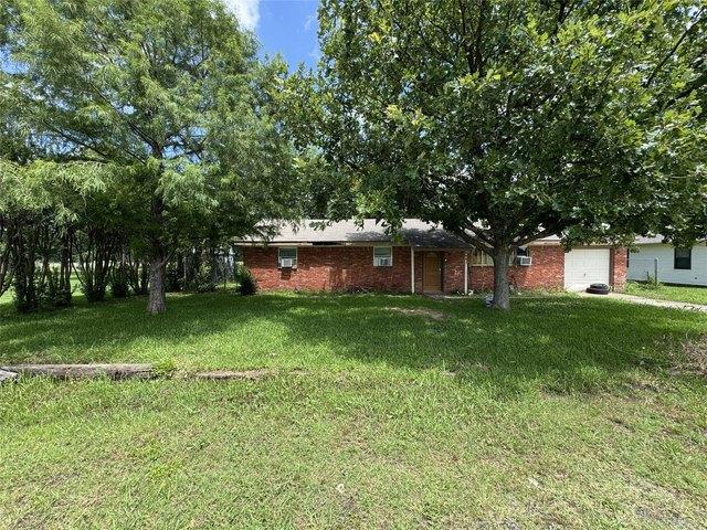 House for sale in Hunt, Texas