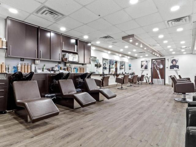 Commercial for sale in Milwaukee, Wisconsin