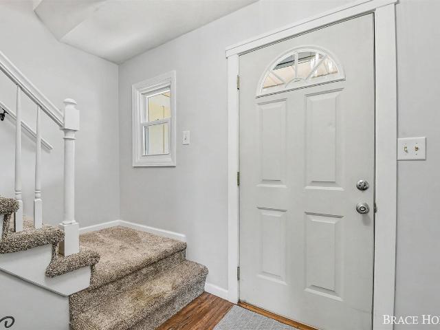 House for sale in Plainfield Charter Township, Belmont