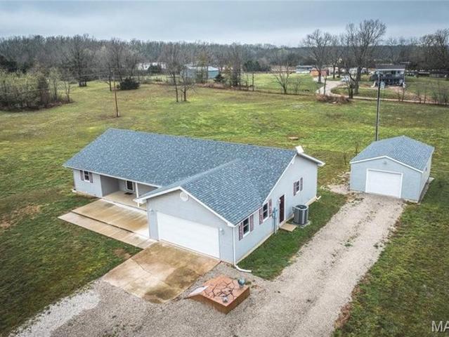 House for sale in Laclede, Missouri