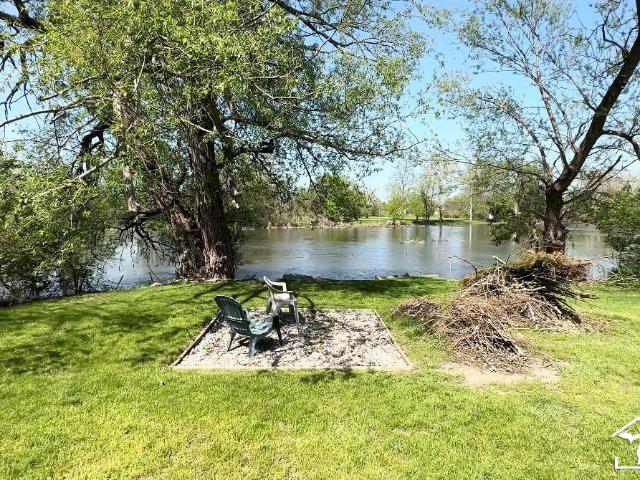 House for sale in Sweet Briar, Monroe Charter Township