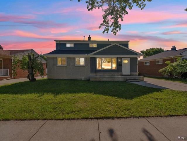 House for sale in Lincoln Park, Michigan