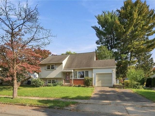 House for sale in East Hills, Bethlehem