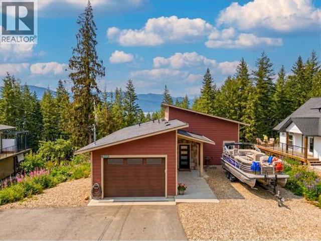 House for sale in Blind Bay, British Columbia