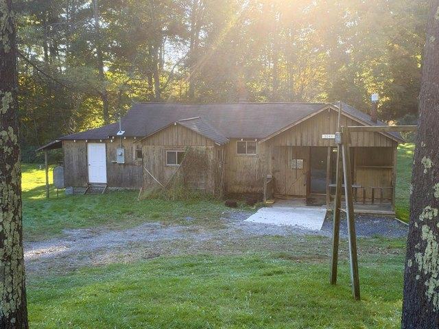 House for sale in Nettie, Nicholas County