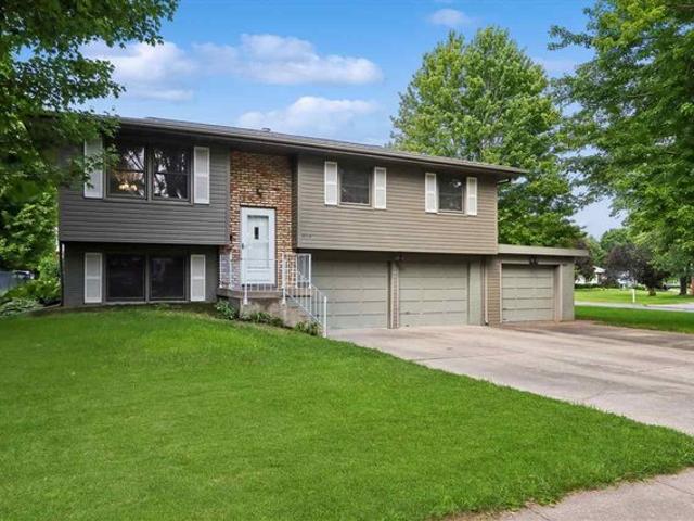 House for sale in Iowa City, Iowa