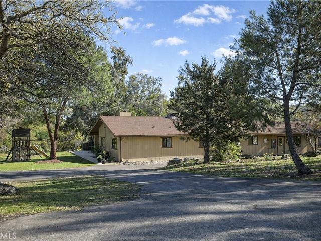 House for sale in Coarsegold, California