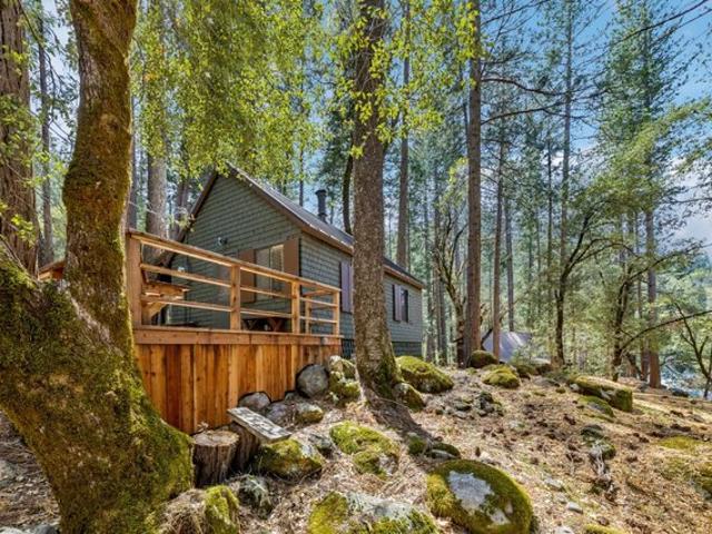 House for sale in Pollock Pines, California