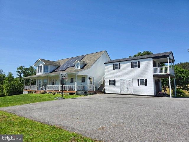 House for sale in Owings, Maryland