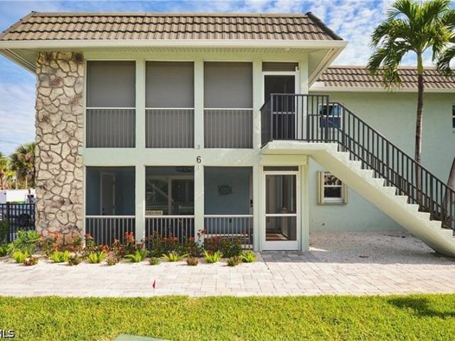 Condo for sale in Fort Myers Beach, Florida