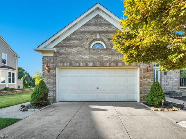 House for sale in Summit, Ohio