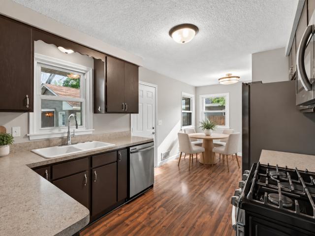 House for sale in Thompson Heights, Coon Rapids