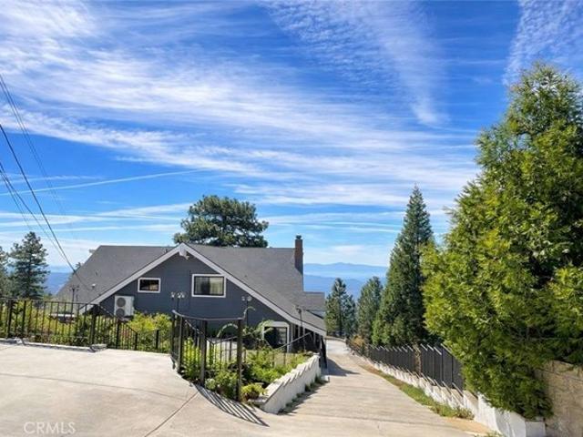 House for sale in Green Valley Lake, California