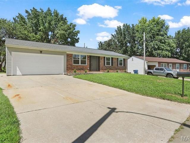 House for sale in Saint Charles, Missouri