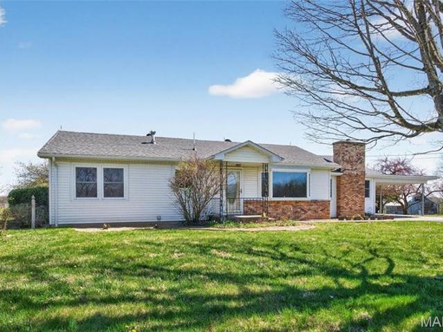 House for sale in Jackson, Missouri