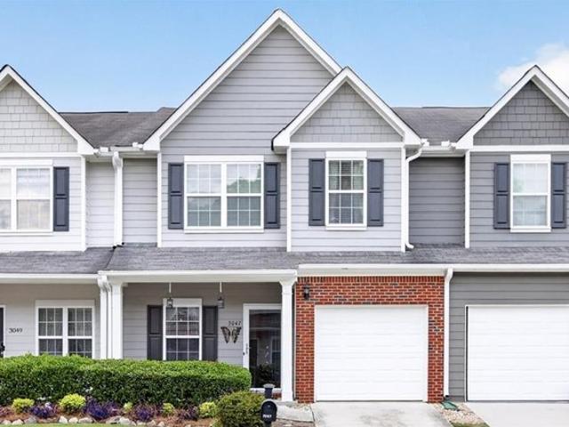 Townhouse for sale in Buford, Georgia