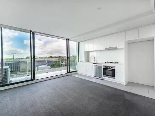 Apartment for rent in Box Hill